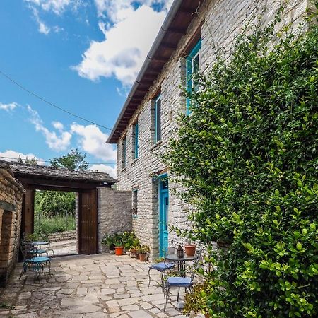 Vikos Hotel مونوديندري المظهر الخارجي الصورة